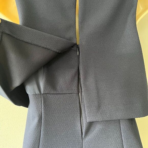 Trina Turk Shalay Textured Ponte Blue Sleeveless Dress Size 2 - Picture 4 of 7